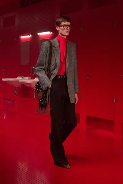 Look 34